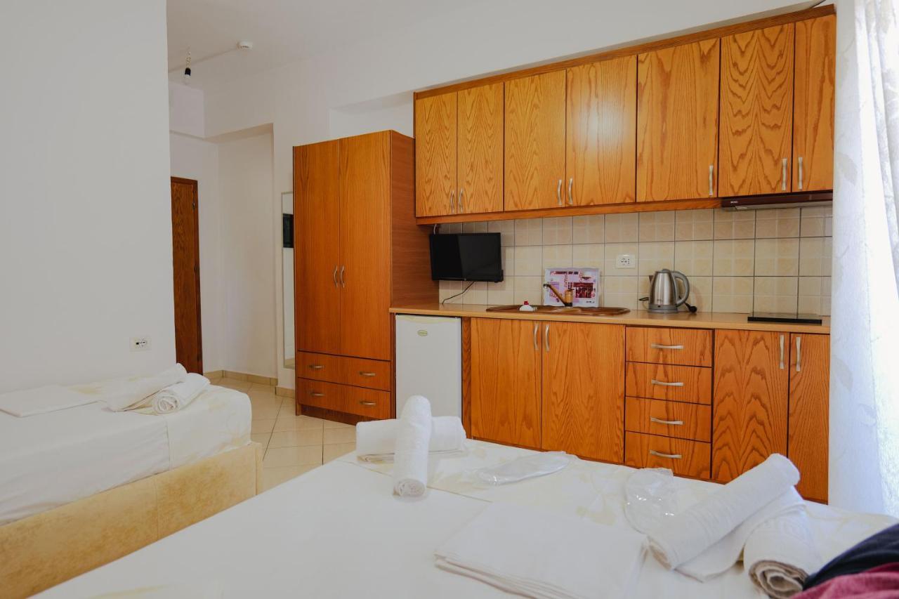 Eleni Guest House Saranda Zewnętrze zdjęcie
