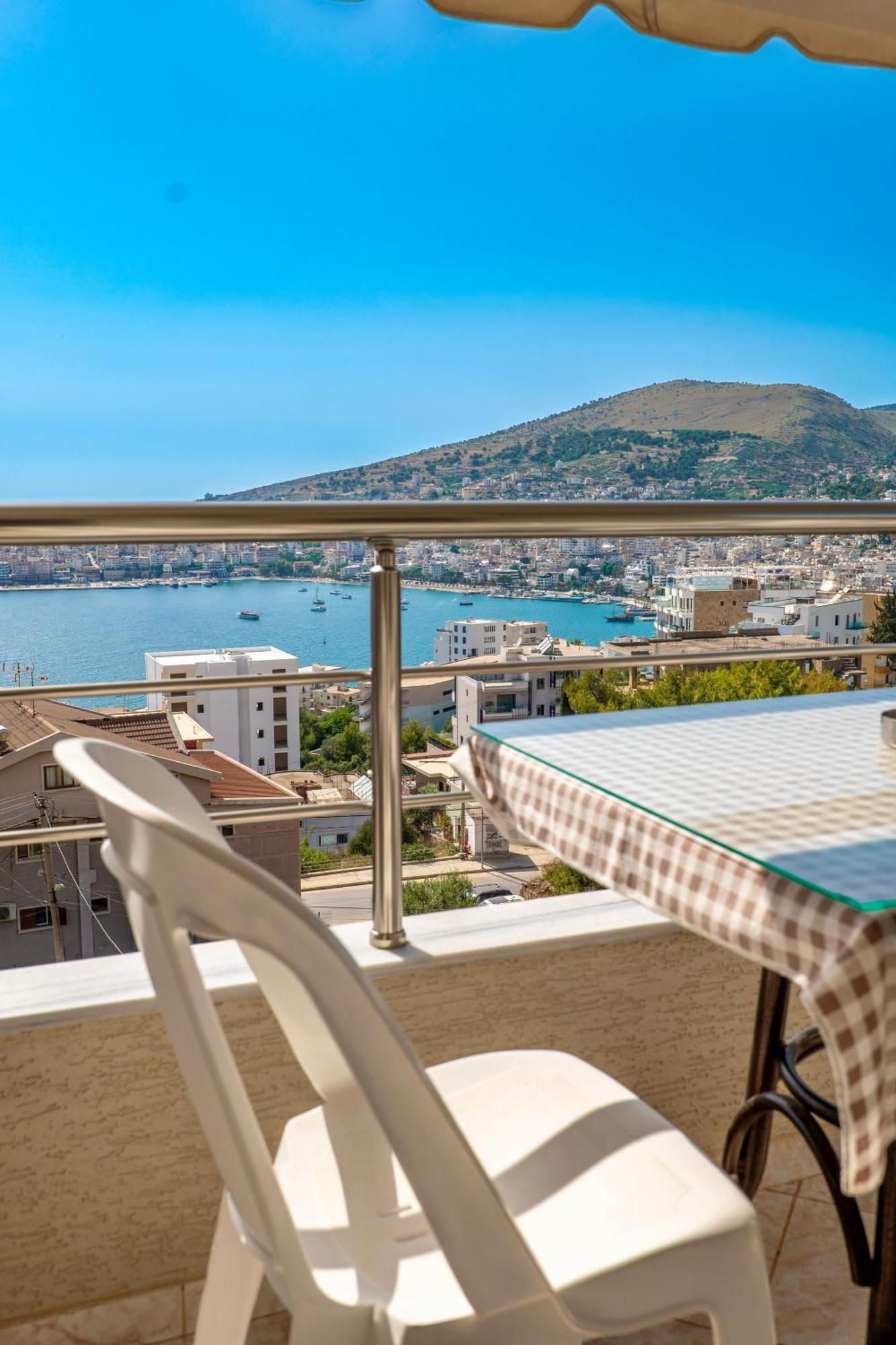 Eleni Guest House Saranda Zewnętrze zdjęcie