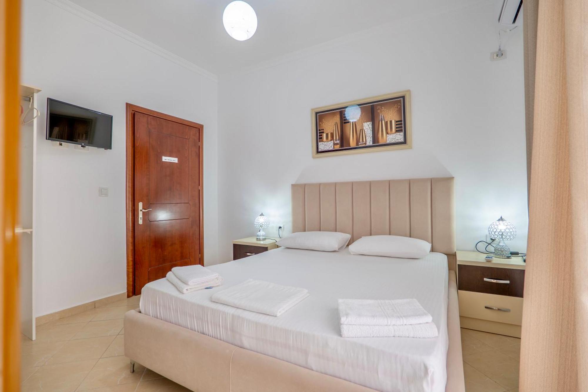 Eleni Guest House Saranda Zewnętrze zdjęcie